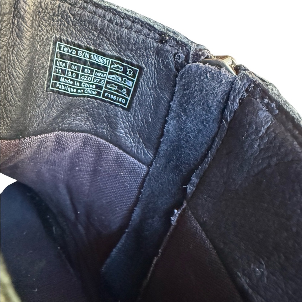 NWOB Teva Women’s Delavina Black Suede Ankle Boots Size 11 - Picture 10 of 10